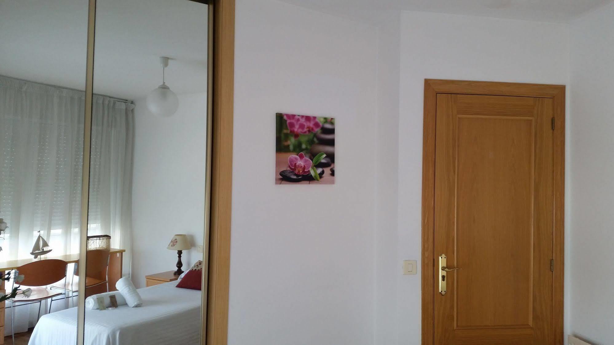 Hostal Lucus Lugo Extérieur photo